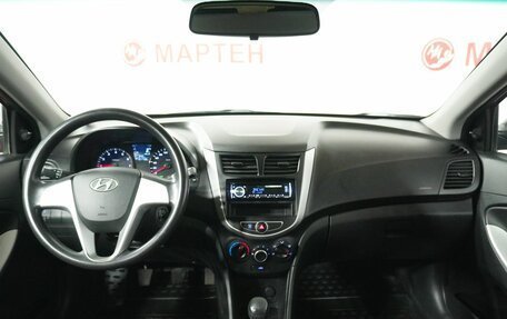 Hyundai Solaris II рестайлинг, 2011 год, 730 000 рублей, 15 фотография