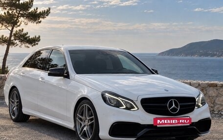 Mercedes-Benz E-Класс, 2015 год, 2 100 000 рублей, 5 фотография