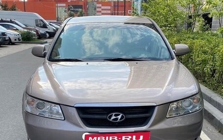 Hyundai Sonata VI, 2007 год, 800 000 рублей, 4 фотография