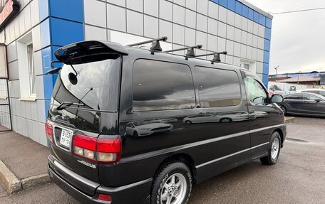 Toyota Regius, 2000 год, 897 000 рублей, 3 фотография