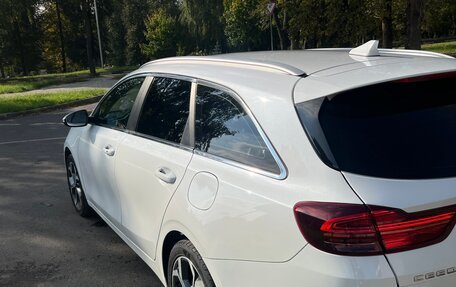 KIA cee'd III, 2019 год, 1 800 000 рублей, 5 фотография