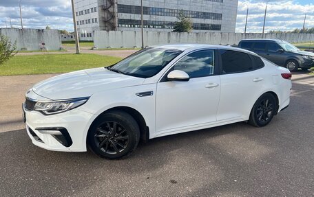 KIA Optima IV, 2020 год, 1 600 000 рублей, 3 фотография