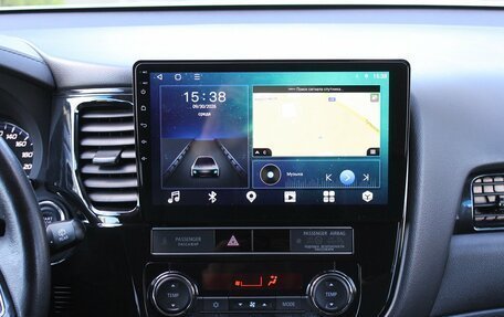 Mitsubishi Outlander III рестайлинг 3, 2019 год, 1 830 000 рублей, 11 фотография