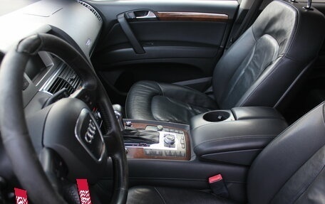 Audi Q7, 2007 год, 817 000 рублей, 13 фотография
