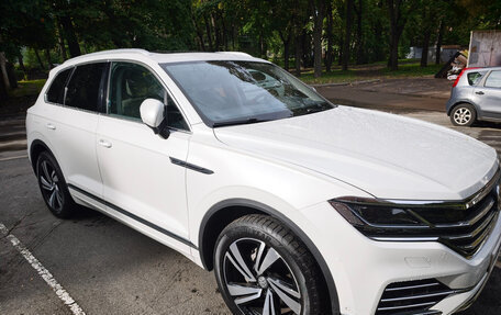 Volkswagen Touareg III, 2020 год, 4 600 000 рублей, 3 фотография