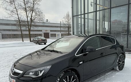 Opel Astra J, 2010 год, 750 000 рублей, 1 фотография