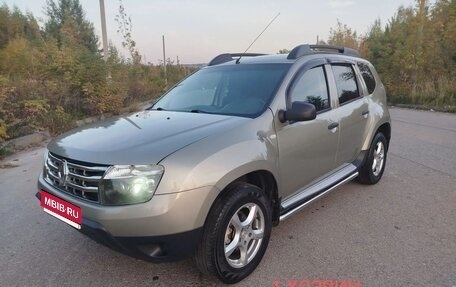 Renault Duster I рестайлинг, 2012 год, 855 000 рублей, 1 фотография