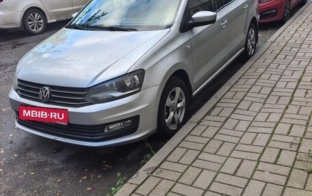 Volkswagen Polo VI (EU Market), 2015 год, 990 000 рублей, 2 фотография
