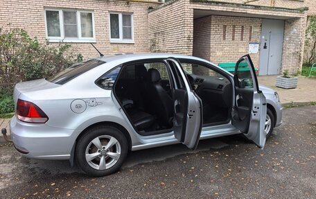 Volkswagen Polo VI (EU Market), 2015 год, 990 000 рублей, 8 фотография