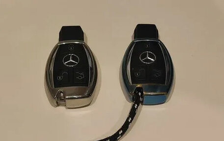Mercedes-Benz E-Класс, 2011 год, 2 200 000 рублей, 9 фотография