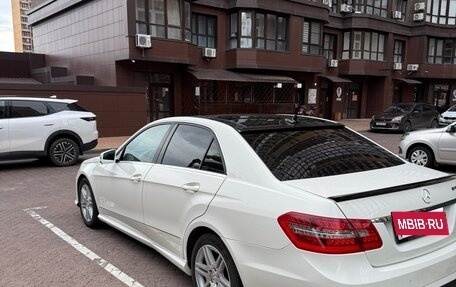 Mercedes-Benz E-Класс, 2010 год, 2 050 000 рублей, 4 фотография
