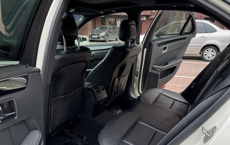 Mercedes-Benz E-Класс, 2010 год, 2 050 000 рублей, 5 фотография