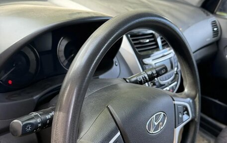 Hyundai Solaris II рестайлинг, 2012 год, 745 000 рублей, 7 фотография
