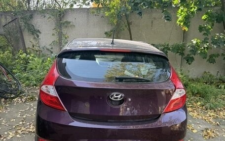 Hyundai Solaris II рестайлинг, 2012 год, 745 000 рублей, 8 фотография