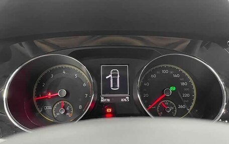 Volkswagen Touran III, 2022 год, 2 380 000 рублей, 19 фотография