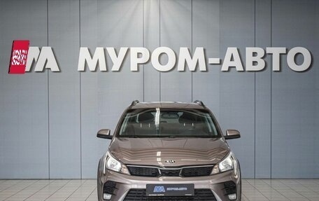 KIA Rio IV, 2021 год, 1 750 000 рублей, 3 фотография