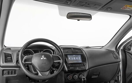Mitsubishi ASX I рестайлинг, 2013 год, 909 000 рублей, 5 фотография