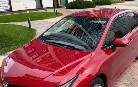 Toyota Corolla, 2020 год, 2 000 000 рублей, 2 фотография