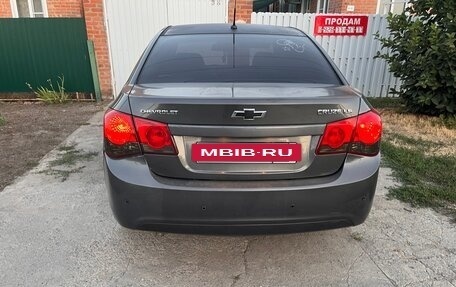 Chevrolet Cruze II, 2011 год, 490 000 рублей, 4 фотография