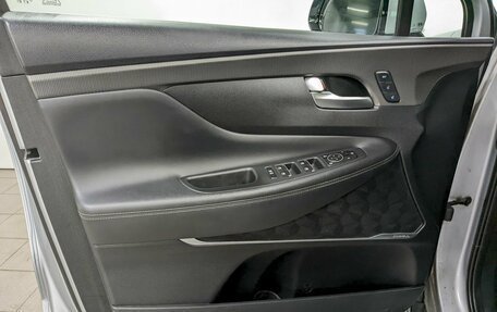 Hyundai Santa Fe IV, 2018 год, 2 940 000 рублей, 11 фотография