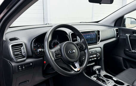 KIA Sportage IV рестайлинг, 2017 год, 1 750 000 рублей, 8 фотография