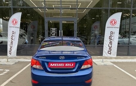 Hyundai Solaris II рестайлинг, 2013 год, 650 000 рублей, 5 фотография