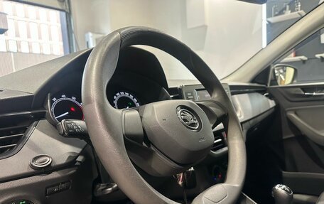 Skoda Rapid II, 2021 год, 1 420 000 рублей, 12 фотография