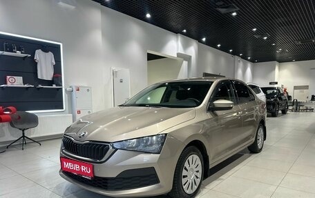 Skoda Rapid II, 2021 год, 1 420 000 рублей, 1 фотография