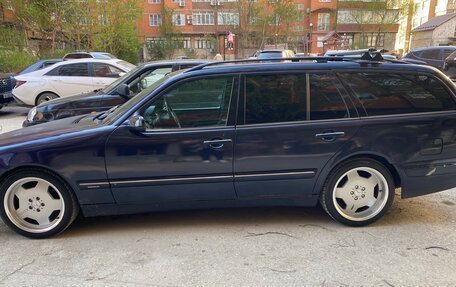 Mercedes-Benz E-Класс, 1999 год, 450 000 рублей, 4 фотография