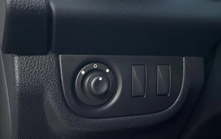 Renault Sandero II рестайлинг, 2018 год, 985 000 рублей, 9 фотография