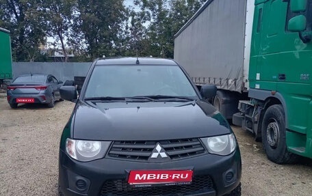 Mitsubishi L200 IV рестайлинг, 2014 год, 1 600 000 рублей, 1 фотография