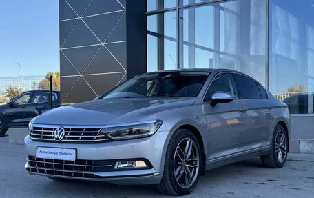Volkswagen Passat B8 рестайлинг, 2015 год, 1 815 000 рублей, 1 фотография