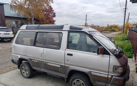 Toyota Lite Ace III, 1990 год, 350 000 рублей, 3 фотография