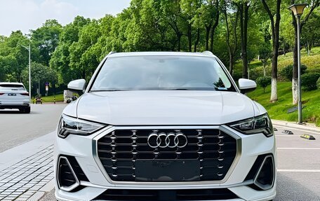 Audi Q3, 2022 год, 2 350 000 рублей, 2 фотография
