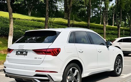 Audi Q3, 2022 год, 2 350 000 рублей, 3 фотография