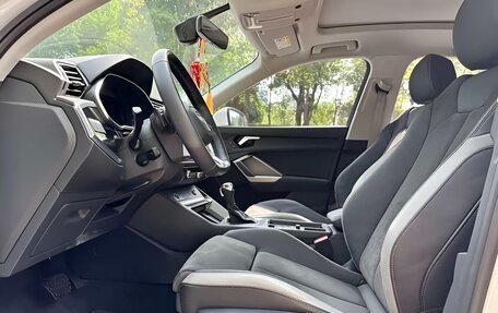 Audi Q3, 2022 год, 2 350 000 рублей, 6 фотография