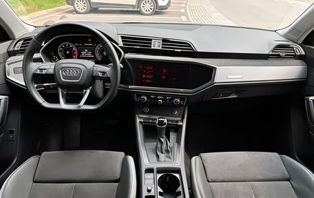 Audi Q3, 2022 год, 2 350 000 рублей, 9 фотография