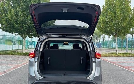 Chevrolet Orlando, 2023 год, 1 555 000 рублей, 6 фотография