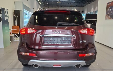 Infiniti QX50 I рестайлинг, 2016 год, 2 340 000 рублей, 5 фотография