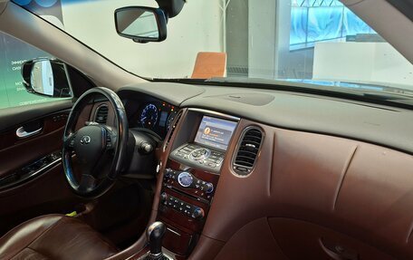 Infiniti QX50 I рестайлинг, 2016 год, 2 340 000 рублей, 34 фотография