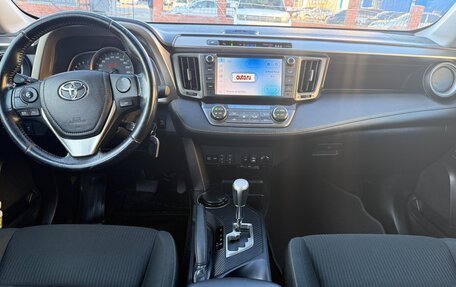Toyota RAV4, 2013 год, 1 950 000 рублей, 3 фотография