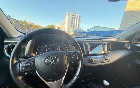 Toyota RAV4, 2013 год, 1 950 000 рублей, 2 фотография