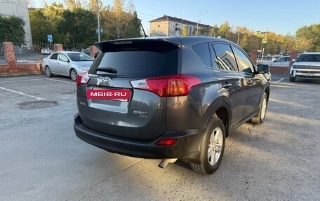 Toyota RAV4, 2013 год, 1 950 000 рублей, 6 фотография