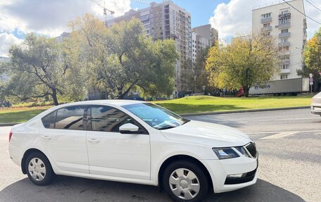 Skoda Octavia, 2019 год, 1 199 999 рублей, 7 фотография