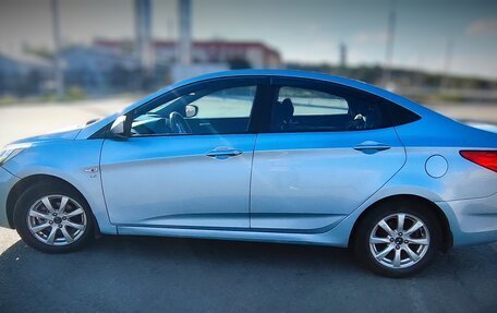 Hyundai Solaris II рестайлинг, 2012 год, 750 000 рублей, 8 фотография
