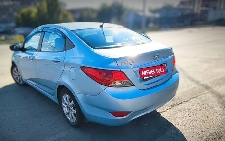 Hyundai Solaris II рестайлинг, 2012 год, 750 000 рублей, 7 фотография