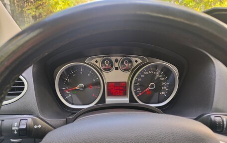 Ford Focus II рестайлинг, 2010 год, 530 000 рублей, 6 фотография