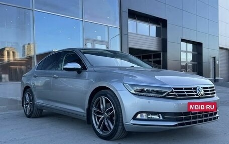 Volkswagen Passat B8 рестайлинг, 2015 год, 1 815 000 рублей, 3 фотография