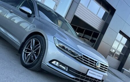 Volkswagen Passat B8 рестайлинг, 2015 год, 1 815 000 рублей, 9 фотография