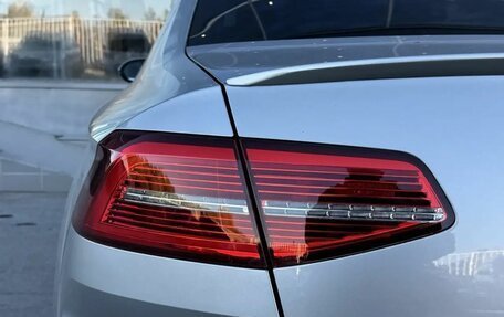 Volkswagen Passat B8 рестайлинг, 2015 год, 1 815 000 рублей, 10 фотография